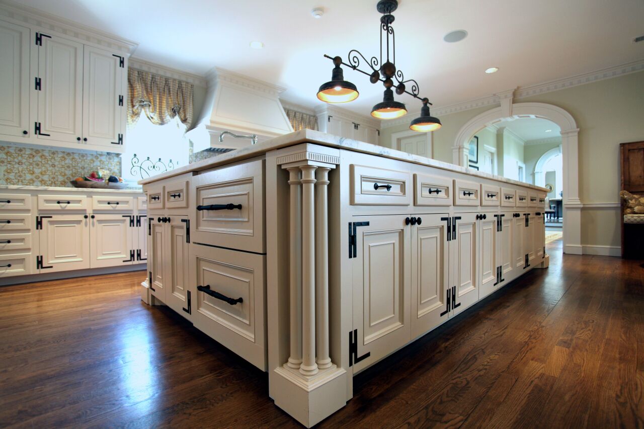 1930 Colonial Kitchen Brent Hull Jpg