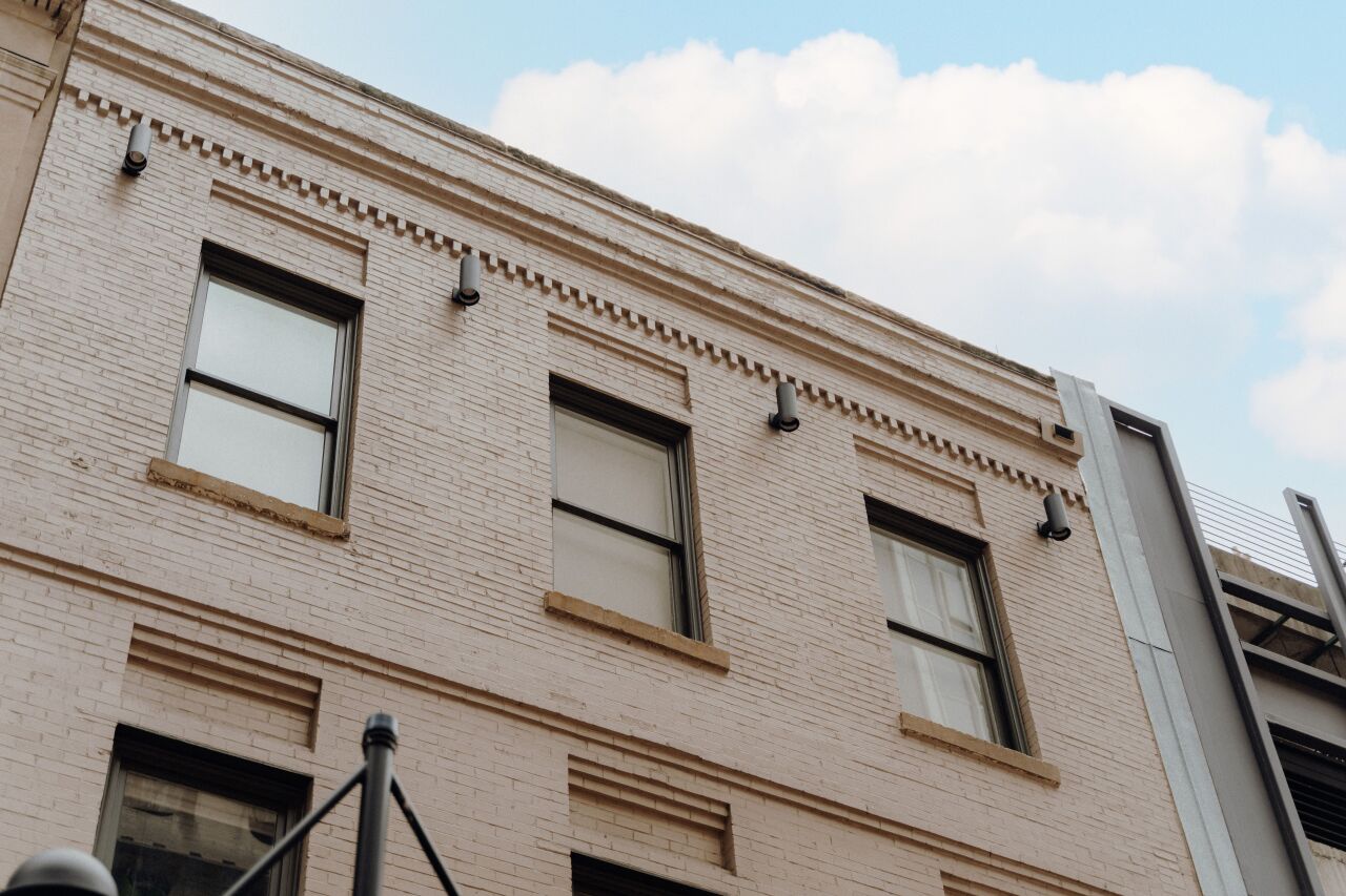 Mid Elm Lofts H Double Hung Brent Hull 1