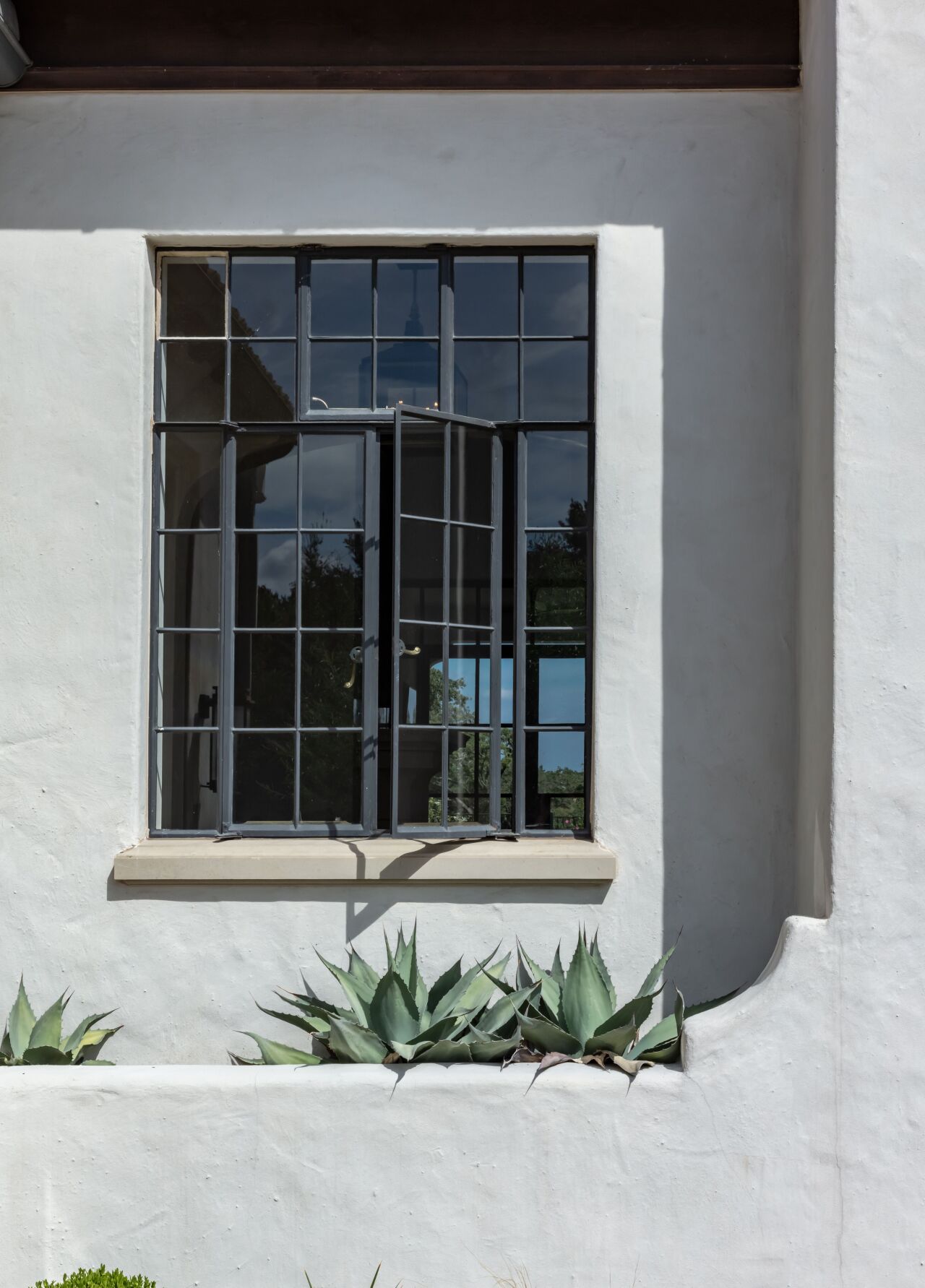 Spanish Moorish Steel Window Brent Hull