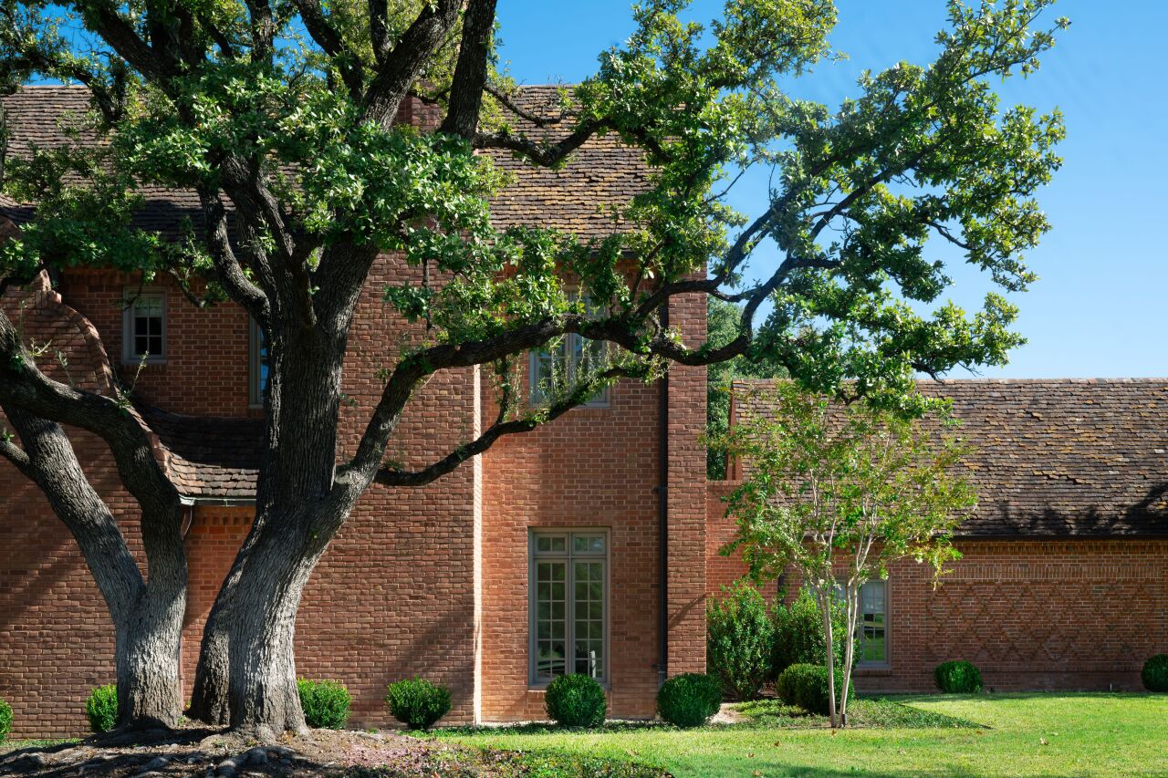 Staub Front Brent Hull 1